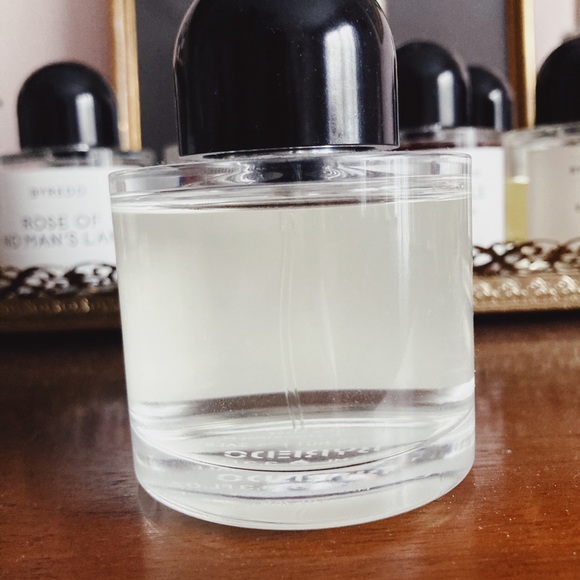 Byredo Lil Fleur Perfume - Picture 2 of 3